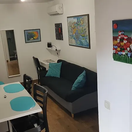 Apartments Elda Makarska Room photo