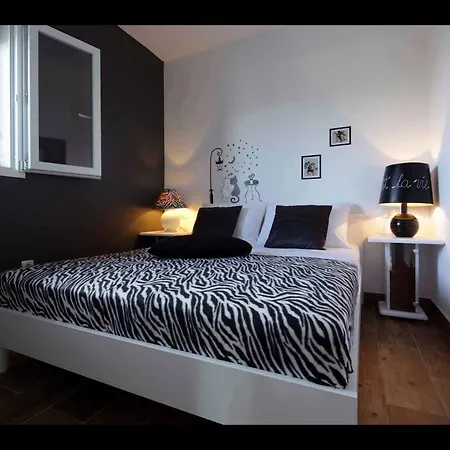 Apartments Elda Makarska Exterior photo