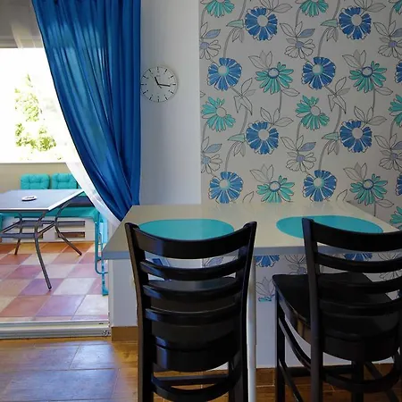Apartments Elda Makarska Room photo