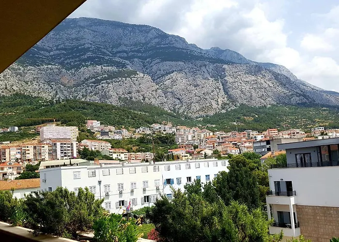 Apartments Elda
