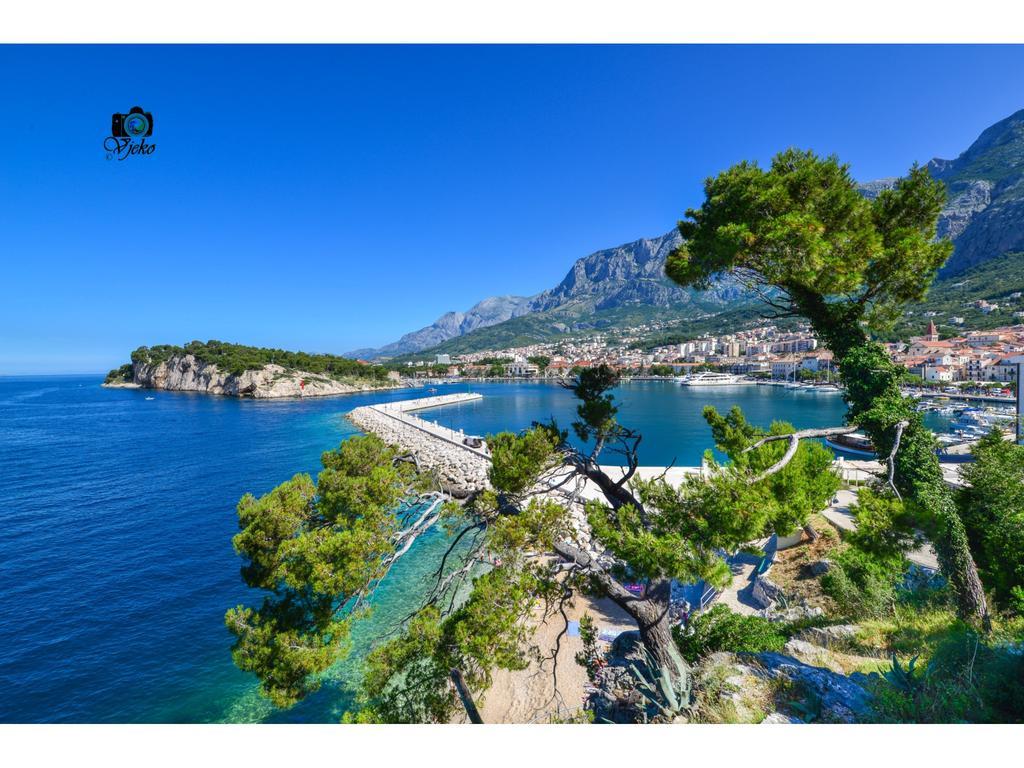 Elda * Makarska