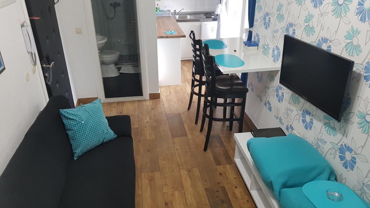 Apartment Elda *