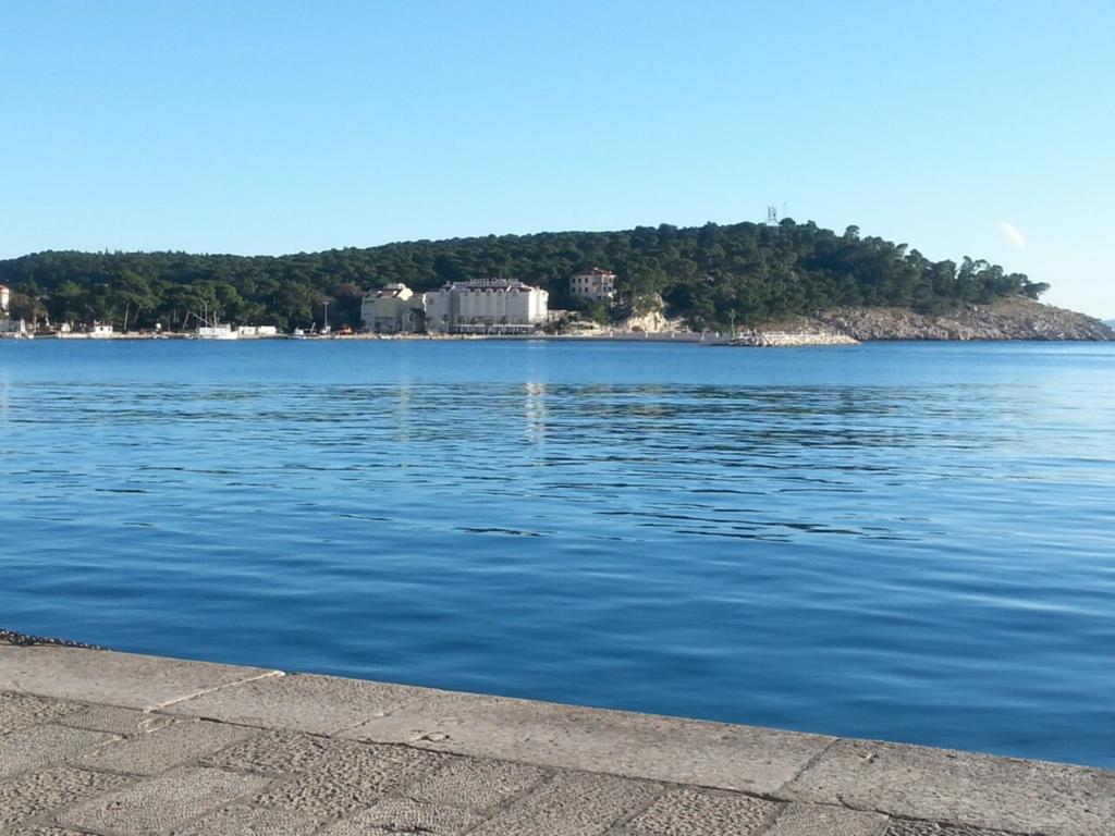 Elda * Makarska